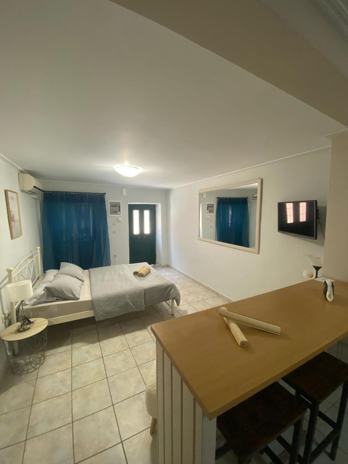 M&C Studio Mantouki Corfu  Екстер'єр фото